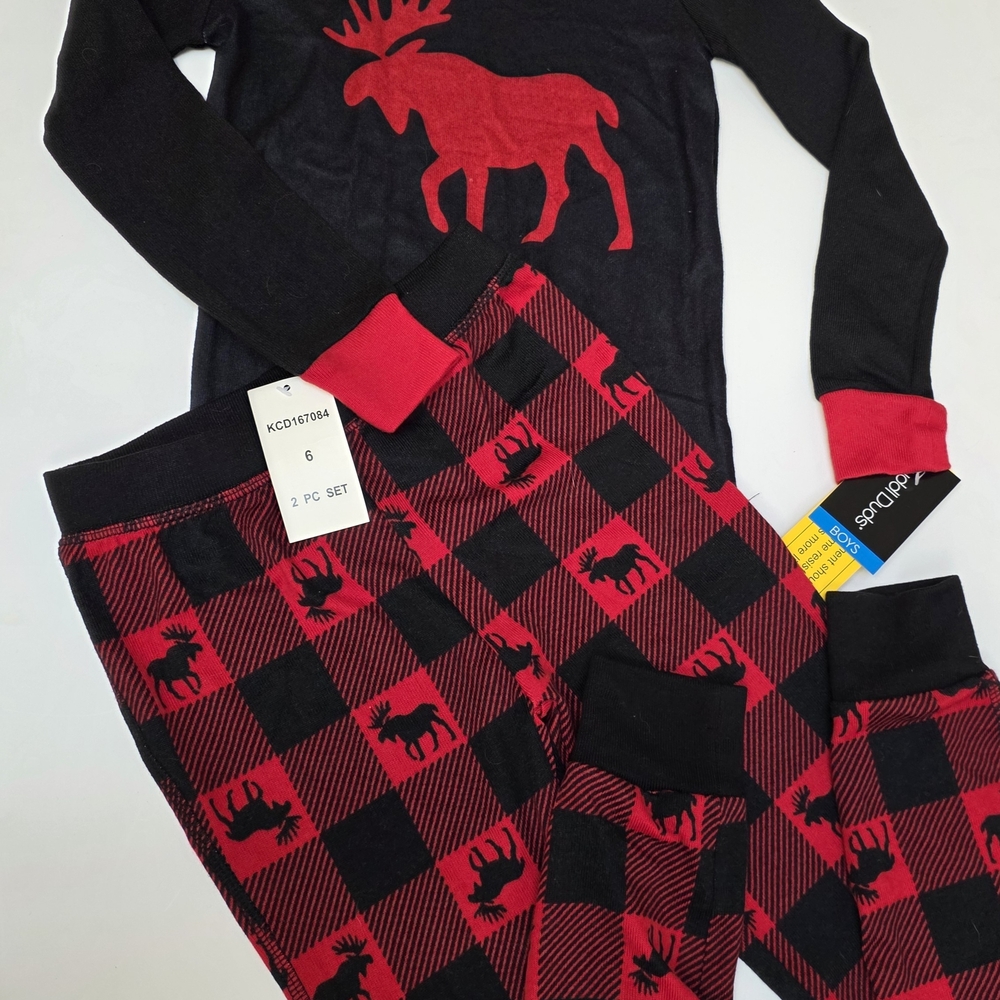 Cuddl Duds Kids Pajama Set with Red Moose and Plaid Design Size 6 NWT
